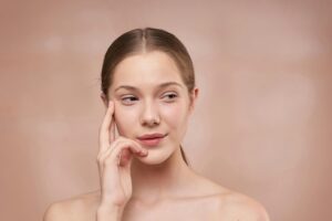 Read more about the article Best Moisturizers: Simple, Honest Skincare Advice That Actually Helps Your Skin